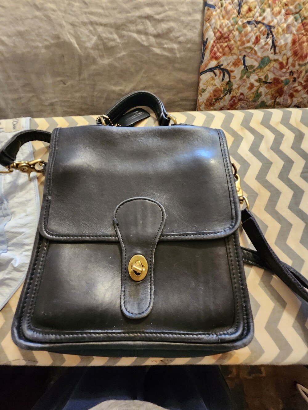 Vintage Black Coach Willis Bag